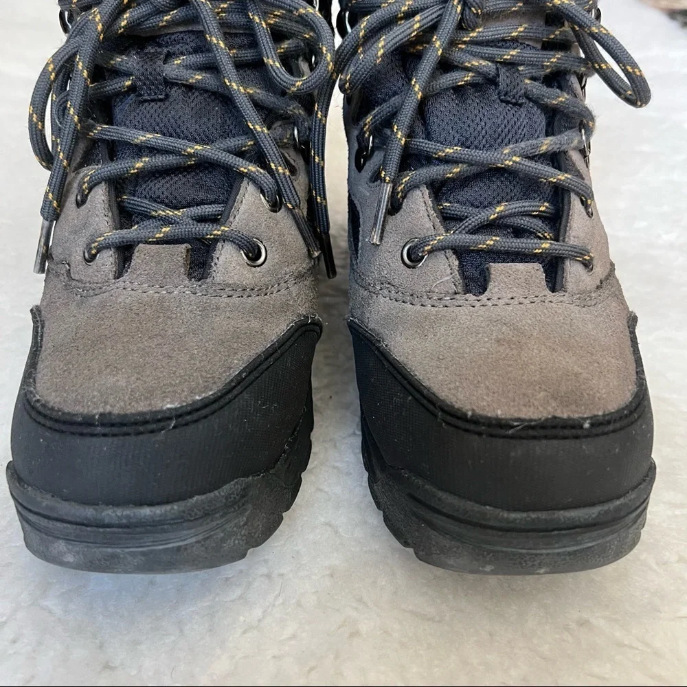 Faded Glory Cliff Hiking Men’s Chukka Boots size 7.5